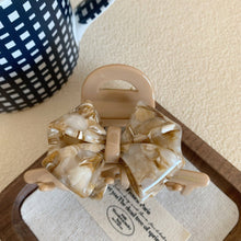 Load image into Gallery viewer, Bow Tie Sweet Claw Clip DPJC8: Khaki