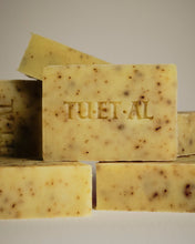 Load image into Gallery viewer, Bouquet