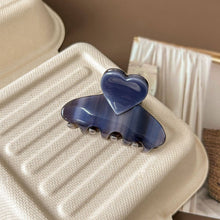 Load image into Gallery viewer, Cute Heart Acetate Small Hair Claw DP25E896: Beige