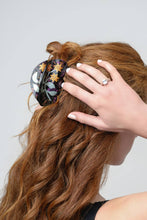 Load image into Gallery viewer, Lady's Mantle Flower Hair Claw in Purple and Gold Acetate