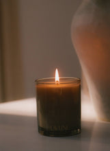 Load image into Gallery viewer, N˚09 Santal Candle | Luxurious Sandalwood & Cedarwood