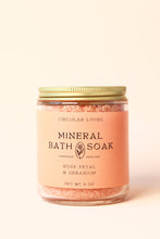 Load image into Gallery viewer, Mineral Bath Soak, Rose Petal & Geranium