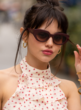Load image into Gallery viewer, Frankie Acetate Cat Eye Sunglasses  : Chocolate
