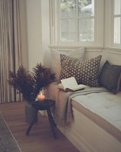 Load image into Gallery viewer, N˚03 Nightcap Candle | Seductive Sandalwood &amp; Smoke

