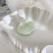 Load image into Gallery viewer, Sparkling Rhinestone Shell Acetate Hair Claw DP25E886: White
