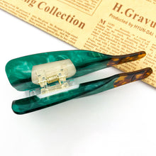 Load image into Gallery viewer, Wine Bottle-Shaped Hair Claw Clip
