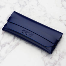 Load image into Gallery viewer, Spencer Tortoise Blue Sunglasses: Tortoise / Blue

