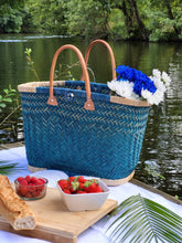 Load image into Gallery viewer, Colorful straw tote basket, beach bag
