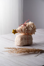 Load image into Gallery viewer, Retro Bus Candle - Christmas Decor: Holiday Spice
