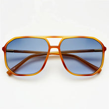 Load image into Gallery viewer, Billie Unisex Aviator Sunglasses: Light Brown
