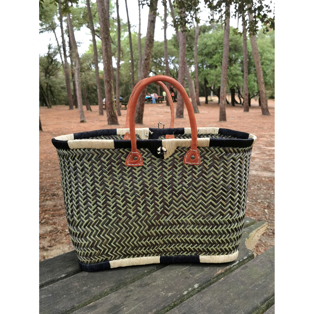 Large woven straw basket, natural tote