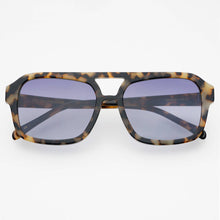 Load image into Gallery viewer, Havana Acetate Aviator Sunglasses: Tortoise
