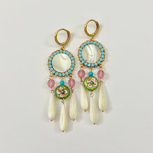 Load image into Gallery viewer, Kailani Earrings
